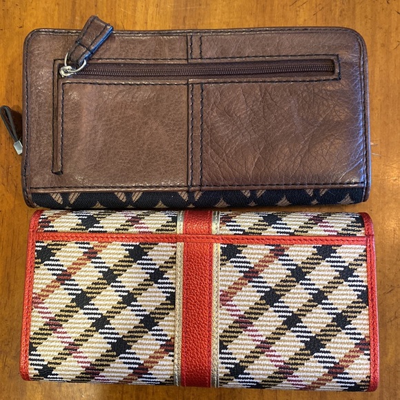 2 Wallets: Fossil & DAKS - Picture 2 of 4